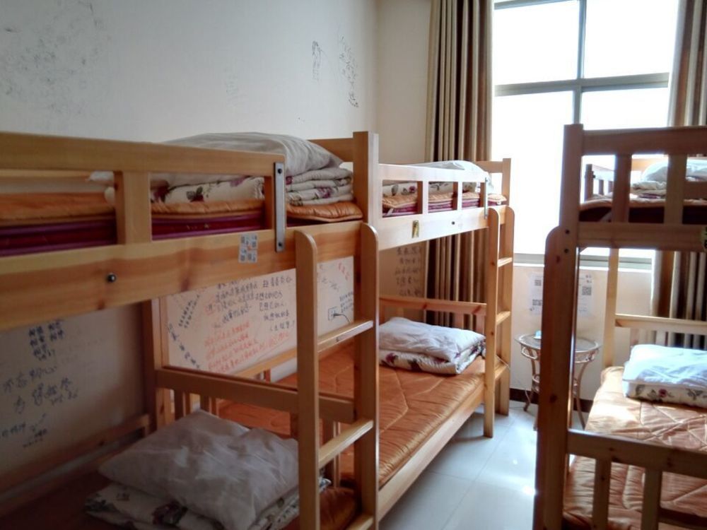 Dengfeng Climb International Youth Hostel Экстерьер фото